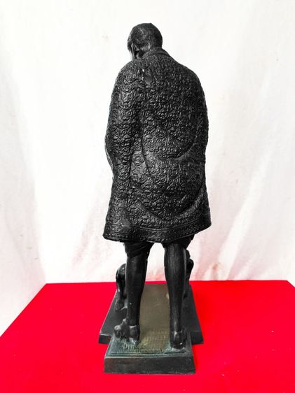 พระปิยะมหาราช รัชกาลที่5 ทรงเลิกทาส ปี2519 วัดเบญจมบพิตร ในหลวงเสด็จเททอง เนื้อทองเหลือง ขนาดสูง 16นิ้ว รูปที่ 5