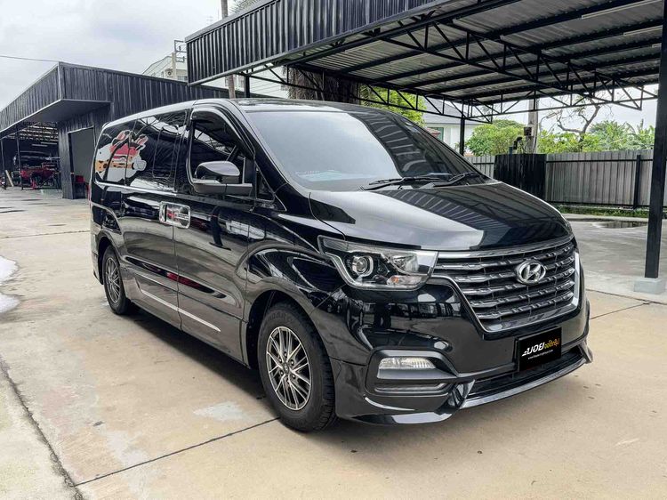 Hyundai H-1  2021 2.5 Elite Utility-car ดีเซล ไม่ติดแก๊ส เกียร์อัตโนมัติ ดำ รูปที่ 3