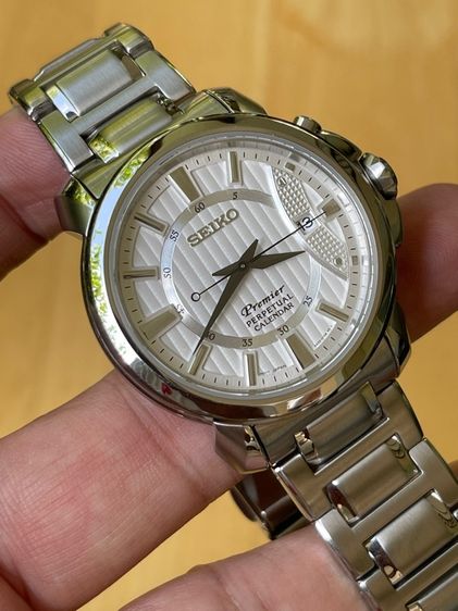 SEIKO Premier Perpetual Calendar White Dial  รุ่น SNQ155P1 รูปที่ 9