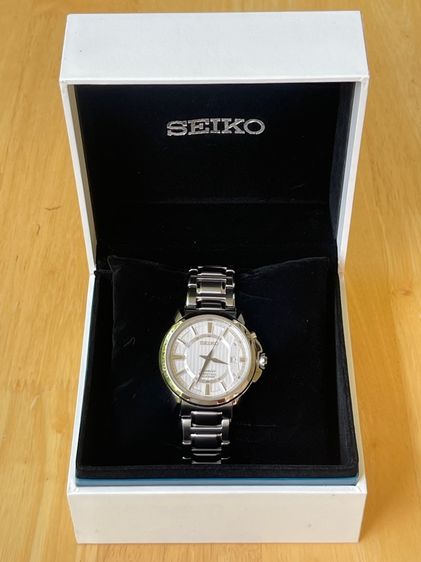 SEIKO Premier Perpetual Calendar White Dial  รุ่น SNQ155P1 รูปที่ 3