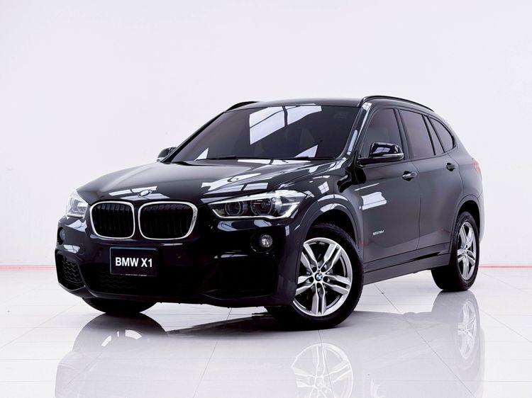 รถ BMW X1 2.0 sDrive18d M Sport สี ดำ