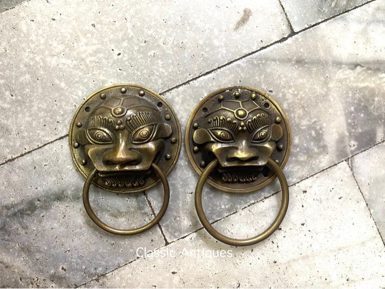 มือจับประตูหน้าสิงห์ ทองเหลือง สะสม