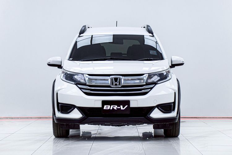 Honda BR-V 2020 1.5 V Utility-car เบนซิน ไม่ติดแก๊ส เกียร์อัตโนมัติ ขาว รูปที่ 4
