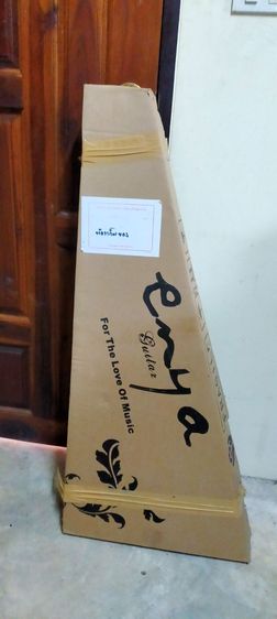 


กีตาร์โปร่งไฟฟ้า Enya 
พร้อมขาตั้ง คาร์โป้ , ทีตั้งเสียง joyo ของสะสมเล่นน้อยมาก (นัดรับ) รูปที่ 13