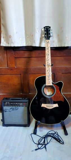 


กีตาร์โปร่งไฟฟ้า Enya 
พร้อมขาตั้ง คาร์โป้ , ทีตั้งเสียง joyo ของสะสมเล่นน้อยมาก (นัดรับ) รูปที่ 3