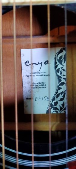 


กีตาร์โปร่งไฟฟ้า Enya 
พร้อมขาตั้ง คาร์โป้ , ทีตั้งเสียง joyo ของสะสมเล่นน้อยมาก (นัดรับ) รูปที่ 8