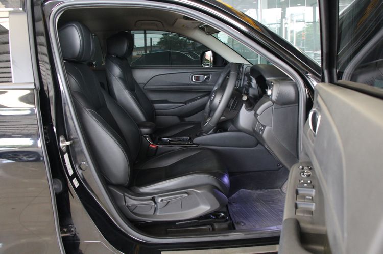 Honda HR-V 2023 1.5 e:HEV E Utility-car ไฮบริด ไม่ติดแก๊ส เกียร์อัตโนมัติ ดำ รูปที่ 3