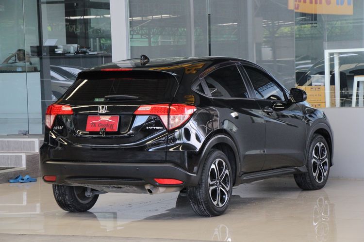 Honda HR-V 2017 1.8 E Utility-car เบนซิน ไม่ติดแก๊ส เกียร์อัตโนมัติ ดำ รูปที่ 2