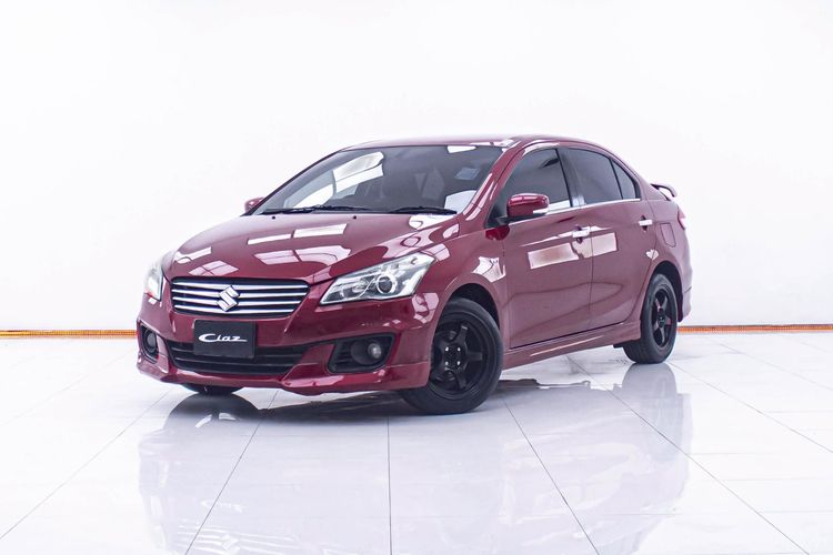 รถ Suzuki Ciaz 1.2 RS สี แดง