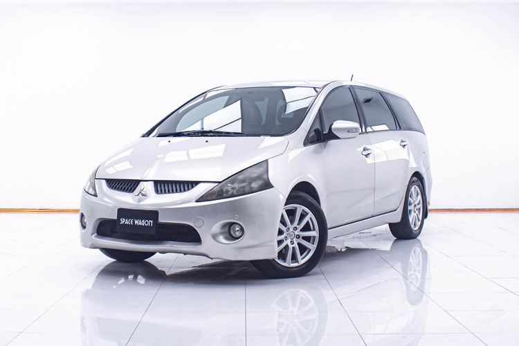 รถ Mitsubishi Space Wagon 2.4 GLS สี เทา
