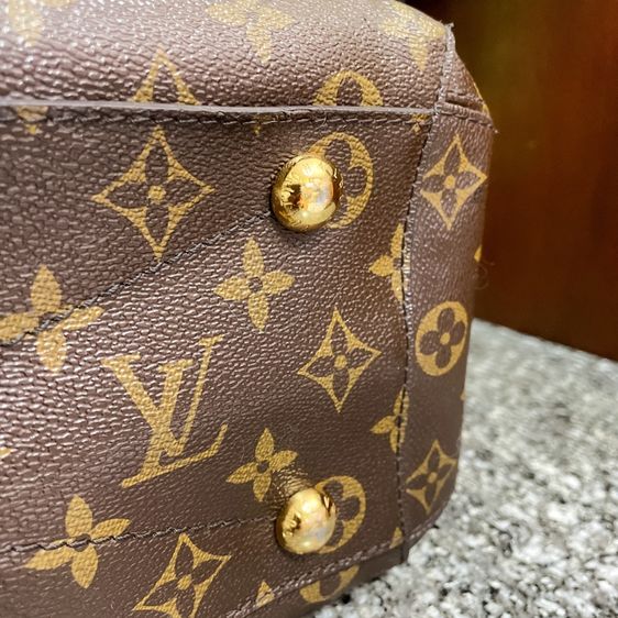 กระเป๋าสะพายหนังแท้ 13“ รูปที่ 11