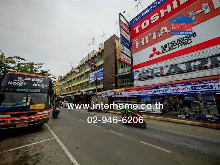 ไม่ใช่ อาคารพาณิชย์ 4 ชั้น 21 ตร.ว. อาคารพาณิชย์ ใกล้องค์พระปฐมเจดีย์ ใกล้ศรีสวัสดิ์ อีเล็คทริคเซ็นเตอร์ ถนนเพชรเกษม ถนนพญาพาน เมืองนครปฐม นครปฐม รูปที่ 3