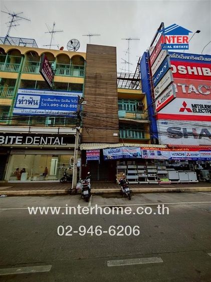 อาคารพาณิชย์ 4 ชั้น 21 ตร.ว. อาคารพาณิชย์ ใกล้องค์พระปฐมเจดีย์ ใกล้ศรีสวัสดิ์ อีเล็คทริคเซ็นเตอร์ ถนนเพชรเกษม ถนนพญาพาน เมืองนครปฐม นครปฐม