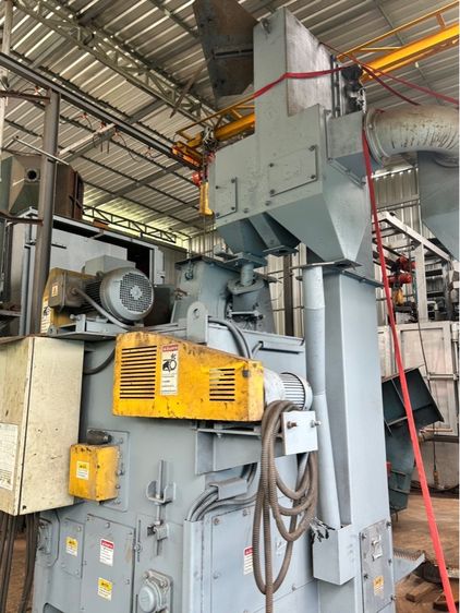 เครื่องยิงทรายสายพานหมุน พร้อมตู้ดูดฝุ่นสภาพดี แบรนด์Sinto ญี่ปุ่น รูปที่ 5