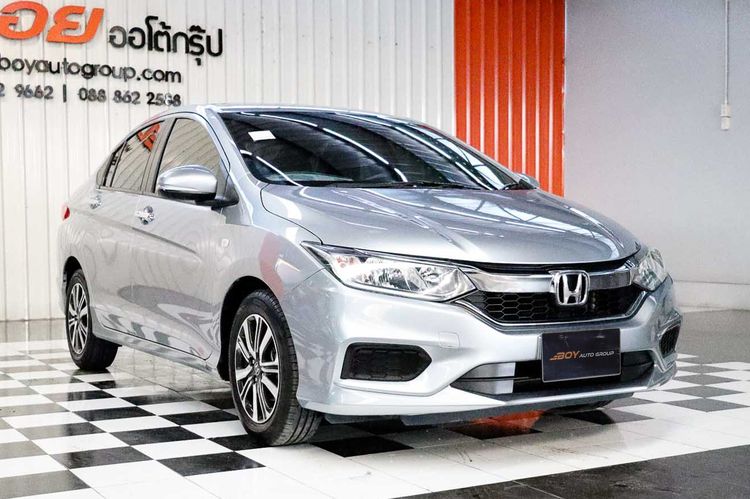 Honda City 2019 1.5 V Plus i-VTEC Sedan เบนซิน ไม่ติดแก๊ส เกียร์อัตโนมัติ บรอนซ์เงิน รูปที่ 3