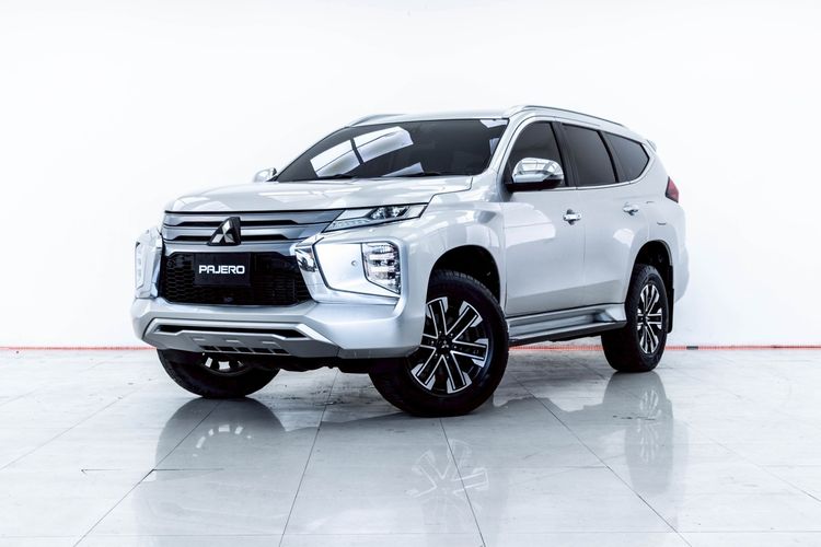 รถ Mitsubishi Pajero Sport 2.4 GT Premium 2WD สี เทา