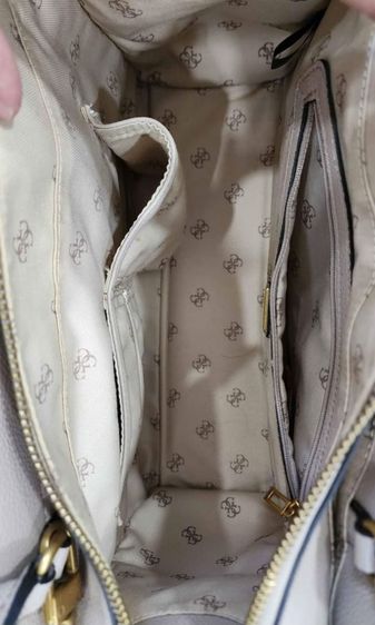 กระเป๋า Guess ซิปทอง สายทอง สภาพนางฟ้า รูปที่ 7