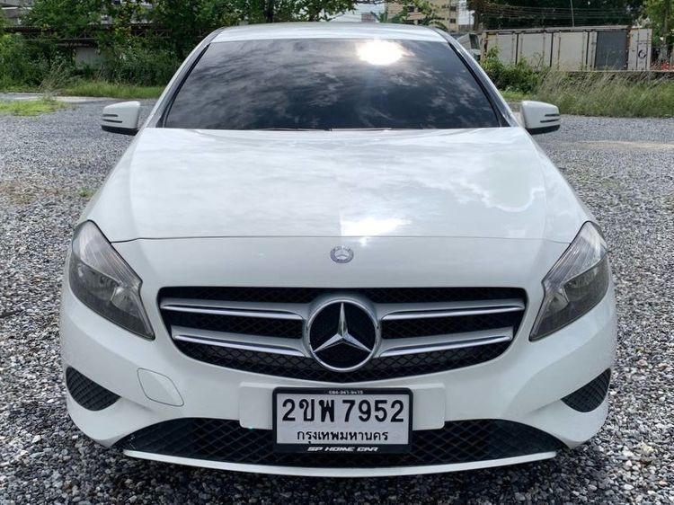 Mercedes-Benz A-Class 2014 A180 Sedan เบนซิน ไม่ติดแก๊ส เกียร์อัตโนมัติ ขาว รูปที่ 2