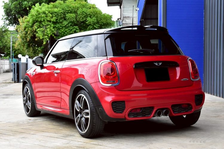 Mini JOHN COOPER WORK 2018 2.0 John Cooper Works Sedan เบนซิน ไม่ติดแก๊ส เกียร์อัตโนมัติ แดง รูปที่ 3