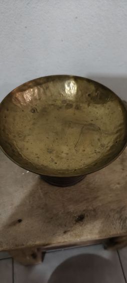 ขันพานทองเหลืองเก่าๆ รูปที่ 6