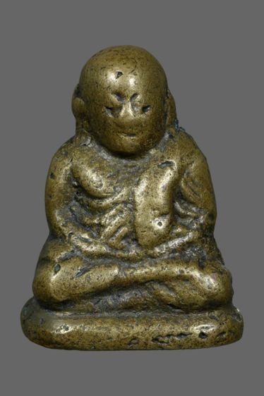 หลวงพ่อเงิน บางคลาน พิมพ์ตาขี้ 5 ชาย