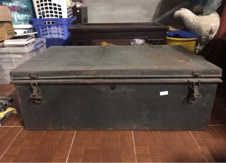 หีบโบราณ