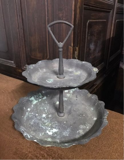 ถาดขนมทองเหลืองโบราณ รูปที่ 2