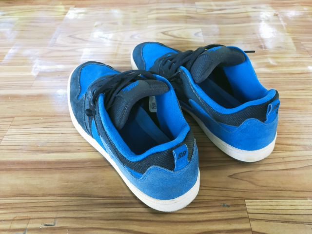 น้ำเงิน ผ้าใบ รองเท้าผ้าใบ UK 10 | EU 44 2/3 | US 10.5 ✅✅รองเท้า nike sb alleyoop ตัวนอกครับ 1000บ.