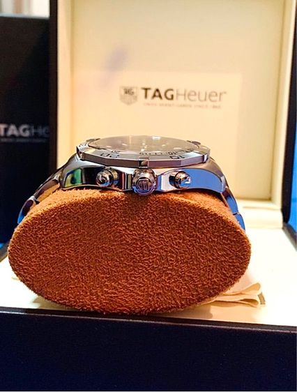 นาฬิกาข้อมือ ยี่ห้อ Tag Heuer รุ่น Aquaracer300m Chronograph ระบบ Quartz  รูปที่ 5
