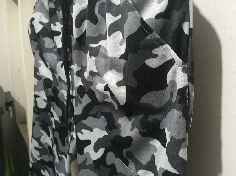 กางเกง ขาสั้น แบรนด์ OUTDOOR สีลายพรางขาวดำ รูปที่ 6