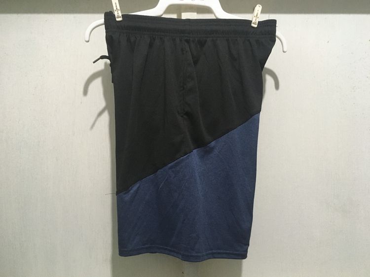 กางเกง ขาสั้น สีดำแถบกรม รูปที่ 3