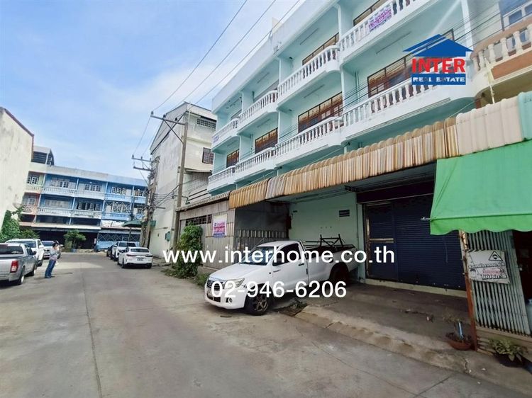 ไม่ใช่ อาคารพาณิชย์ 3 ชั้น 32 ตร.ว. หมู่บ้านศรีเพชรโครงการ2 ซอยพุทธมณฑลสาย5 ซอย1-5 ถนนเพชรเกษม ถนนพุมธมณฑลสาย5 กระทุ่มแบน สมุทรสาคร