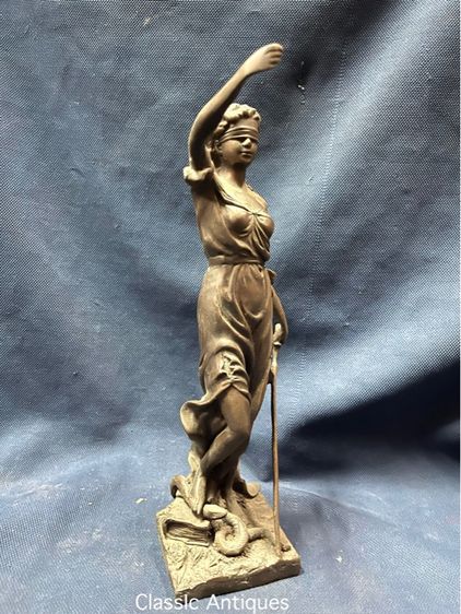 รูปปั้น Lady Justice สัญลักษณ์แห่งความยุติธรรม ทองเหลืองสะสม รูปที่ 8