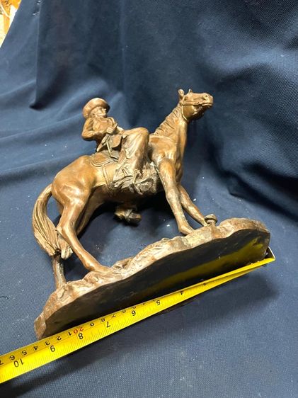 รูปปั้น คาวบอยขี่ม้า ทองเหลืองสะสม รูปที่ 14