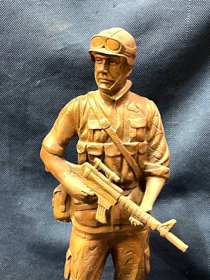 รูปปั้น ทหาร ทองเหลืองสะสม รูปที่ 11