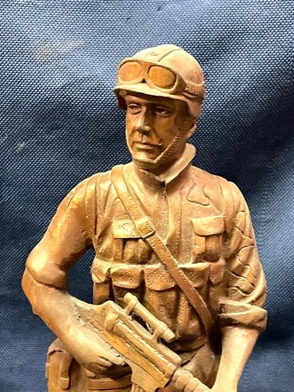 รูปปั้น ทหาร ทองเหลืองสะสม รูปที่ 10