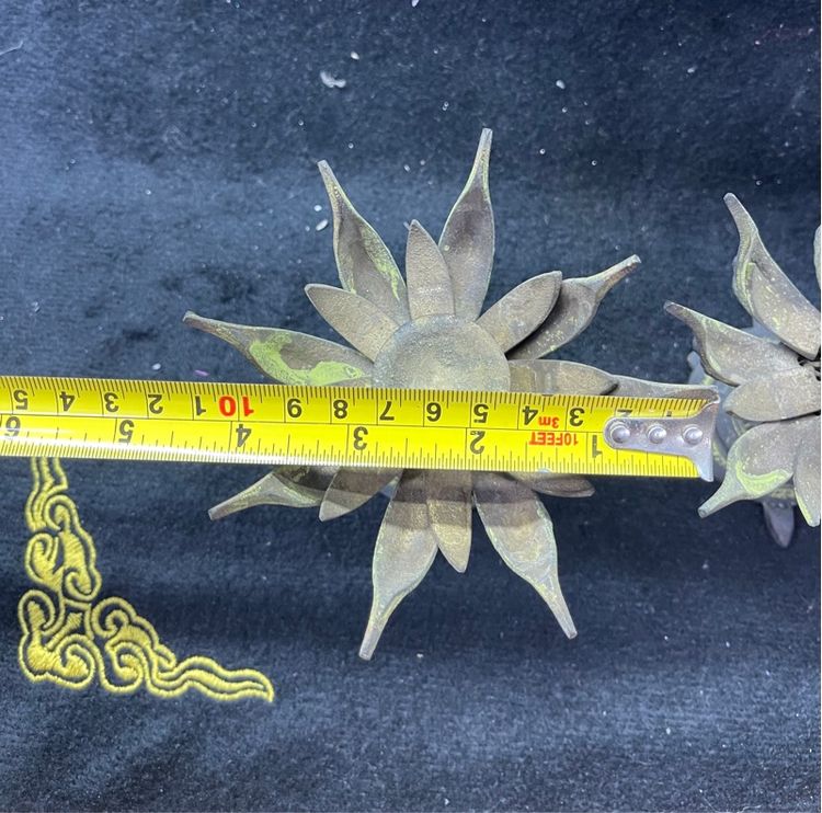 เชิงเทียน บัวจงกล ทองเหลืองสะสม รูปที่ 17