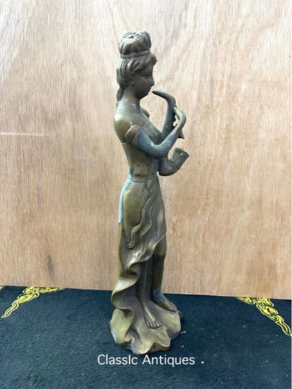 รูปปั้น ผู้หญิงเป่าแซกโซโฟน ทองเหลืองสะสม รูปที่ 3