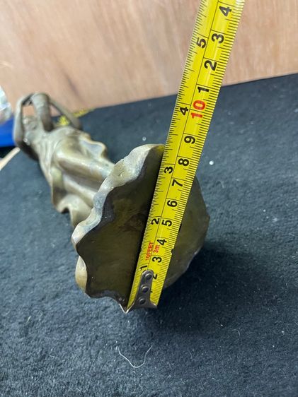 รูปปั้น ผู้หญิงเป่าแซกโซโฟน ทองเหลืองสะสม รูปที่ 8