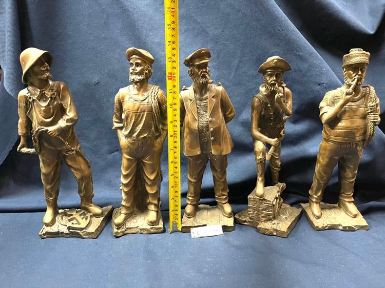 รูปปั้น กัปตันเรือ กะลาสีเรือ ทองเหลืองสะสม รูปที่ 2