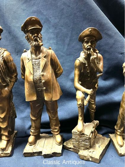 รูปปั้น กัปตันเรือ กะลาสีเรือ ทองเหลืองสะสม รูปที่ 3