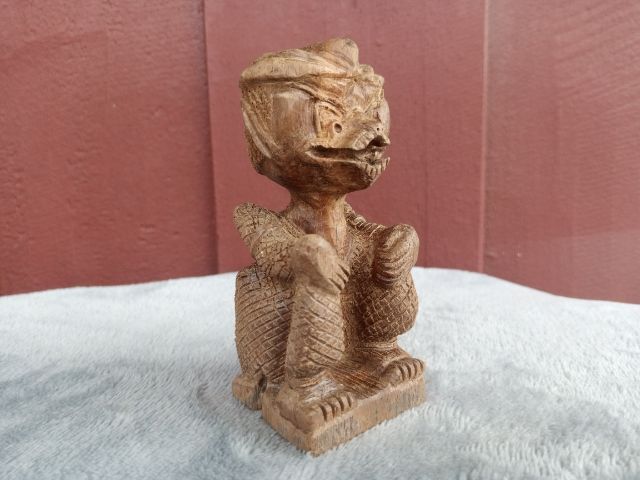 หนุมาน (ไม้แกะ) รูปที่ 2