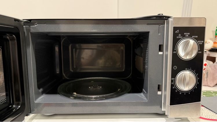ไมโครเวฟ microwave Electrolux มือสอง ขนาด 20 ลิตร รูปที่ 4