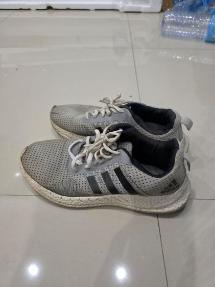 รองเท้า  เก่าเก็บ เดิมๆ รุ่นเก่า เบอร์ 41-44 ราคาคู่ละ 350 รวมส่ง  วินเทจ ขายตามสภาพ พร้อมส่ง  รูปที่ 3