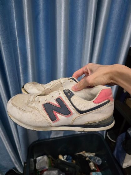 รองเท้า  เก่าเก็บ เดิมๆ รุ่นเก่า เบอร์ 41-44 ราคาคู่ละ 350 รวมส่ง  วินเทจ ขายตามสภาพ พร้อมส่ง  รูปที่ 2