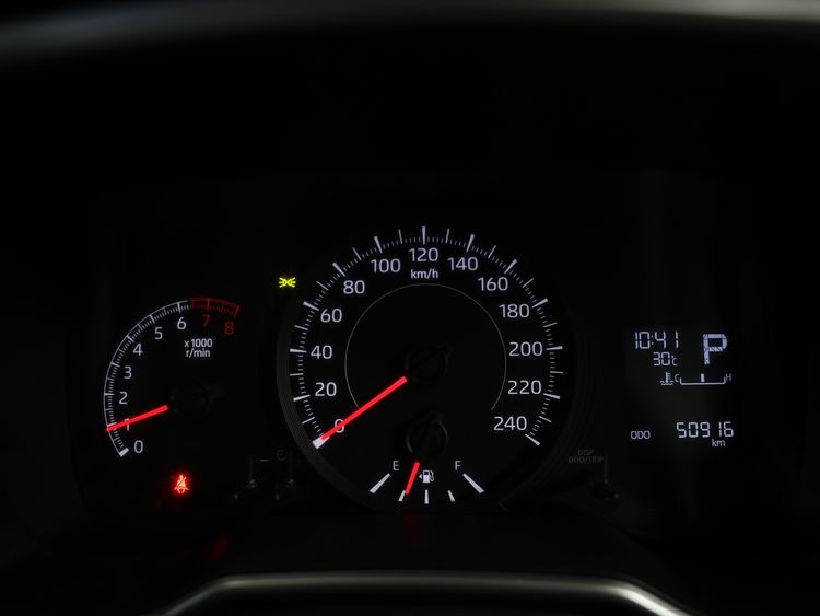 Toyota Altis 2020 1.6 G Sedan เบนซิน ไม่ติดแก๊ส เกียร์อัตโนมัติ บรอนซ์เงิน รูปที่ 3