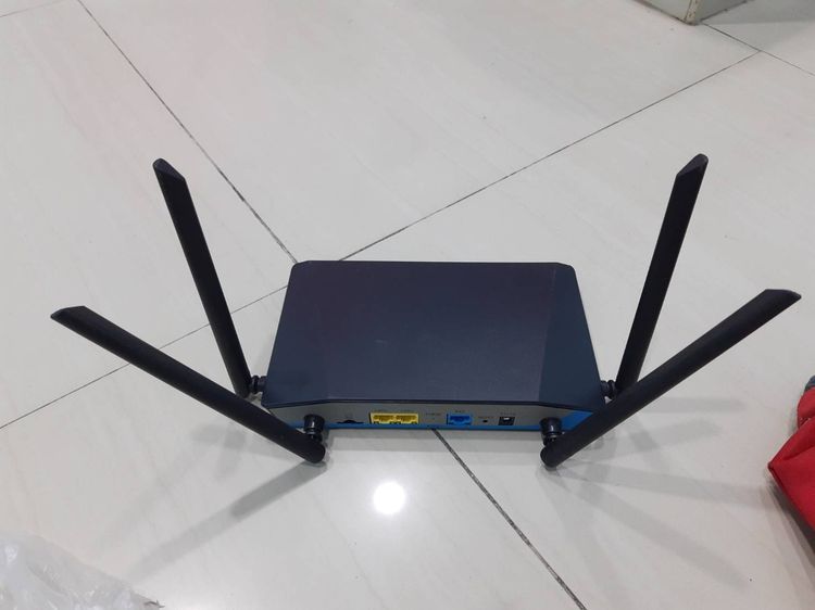 เร้าเตอร์ใส่ซิมอินเตอร์เน็ตความเร็วสูงพร้อมสายLANพร้อมอแดฟเตอร์DCV12vครบชุดนัดส่งตรงปกชัวร์