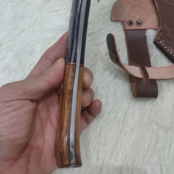ขวาน viking งานสั่งทำ Axe Knife twist Damascus ด้ามไม้ olive wood ของใหม่ไม่ผ่านการใช้งาน รูปที่ 7