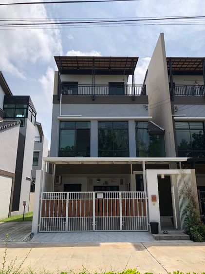 อื่นๆ ตกแต่งครบ 2022 ขายด่วน ทาวน์โฮมหลังมุม (ติดสวน) ไซส์บ้านเดี่ยว 250 ตร.ม. ต่อเติมแข็งแรงเข็มไมโครไพล์ พร้อมทำโฮมออฟฟิศ - Urbantara ประชาอุทิศ 76