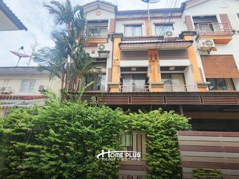 ตกแต่งครบ บ้านกลางเมือง ลาดพร้าว71 หลังริม (Baan Klang Muang) ซอยนาคนิวาส4